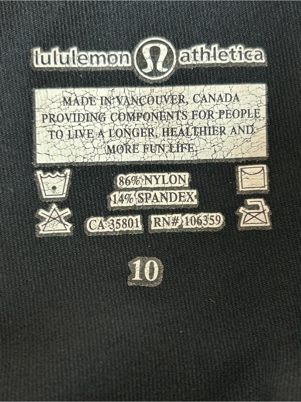 Lululemon Athletica Black Retro Low Rise Short Shorts Sz 10 Workout Gym Runnin - Picture 8 of 9